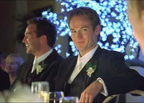 Всё, кроме любви 2012 скачать с торрента Всё, кроме любви 2012 скачать с торрента