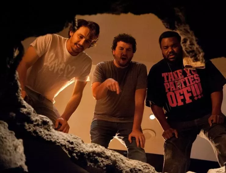 Конец света 2013: Апокалипсис по-голливудски 2013 скачать через торрент бесплатно Конец света 2013: Апокалипсис по-голливудски 2013 скачать через торрент бесплатно