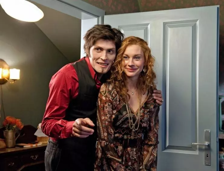 Семейка вампиров 2012 скачать с торрента Семейка вампиров 2012 скачать с торрента