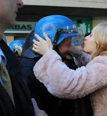 Пиратское телевидение 2012 скачать с торрента Пиратское телевидение 2012 скачать с торрента