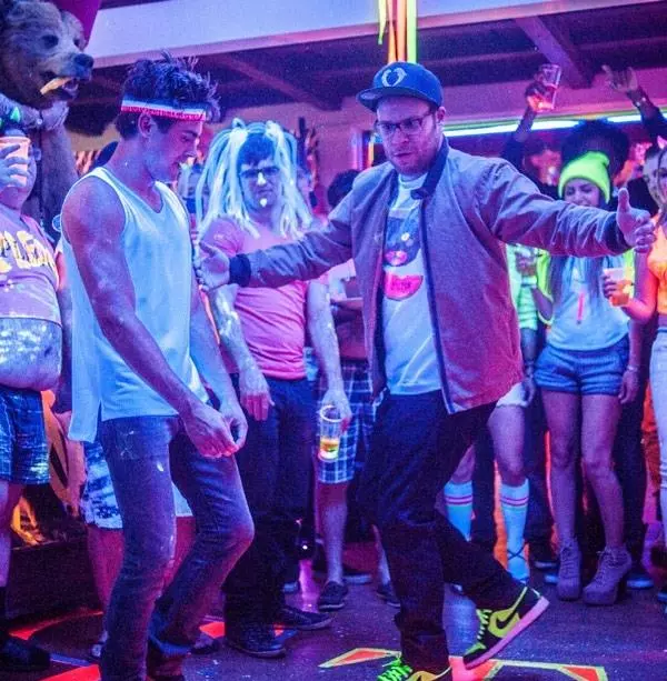 Соседи на тропе войны 2014 скачать торрентом Соседи на тропе войны 2014 скачать торрентом