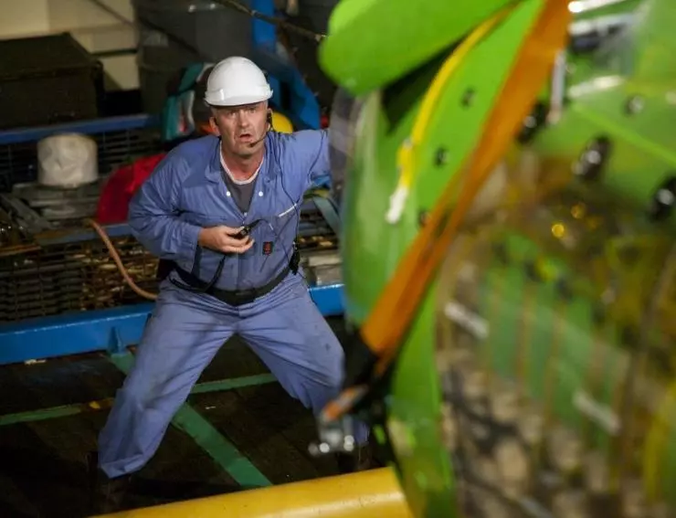 Вызов бездне 3D 2014 скачать через торрент бесплатно Вызов бездне 3D 2014 скачать через торрент бесплатно