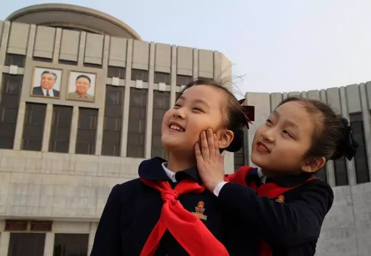 В лучах солнца 2015 скачать торрентом В лучах солнца 2015 скачать торрентом