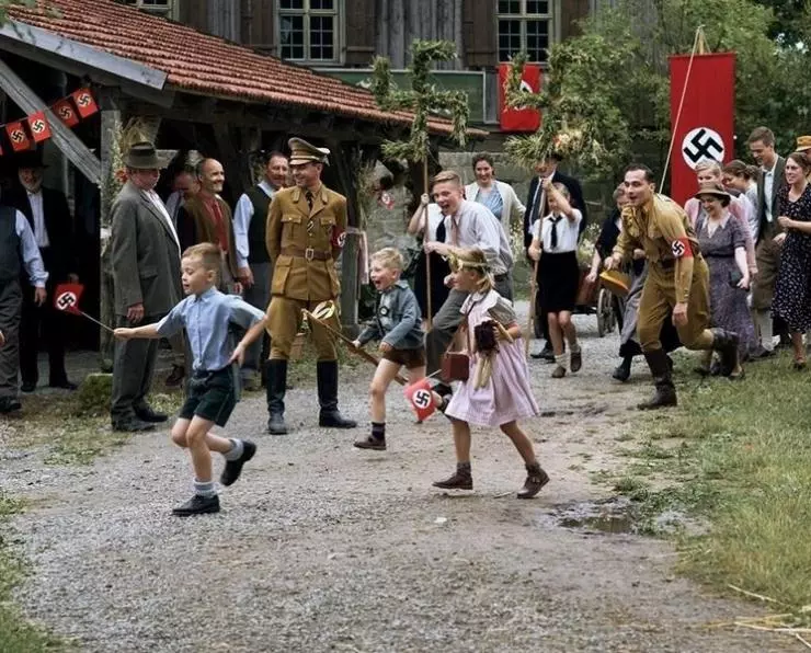 Взорвать Гитлера 2015 скачать с торрента Взорвать Гитлера 2015 скачать с торрента