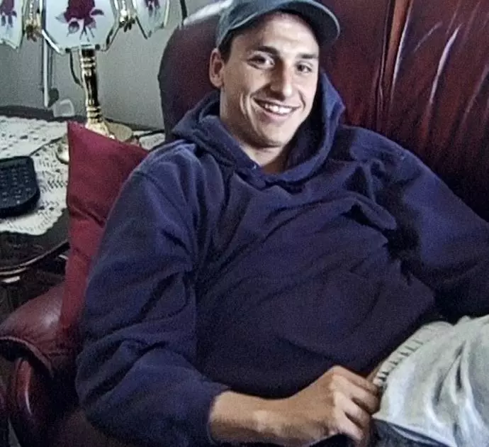 Златан. Начало 2016 скачать через торрент бесплатно Златан. Начало 2016 скачать через торрент бесплатно