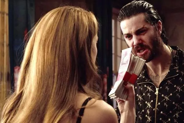 Лондонские поля 2018 скачать торрентом Лондонские поля 2018 скачать торрентом