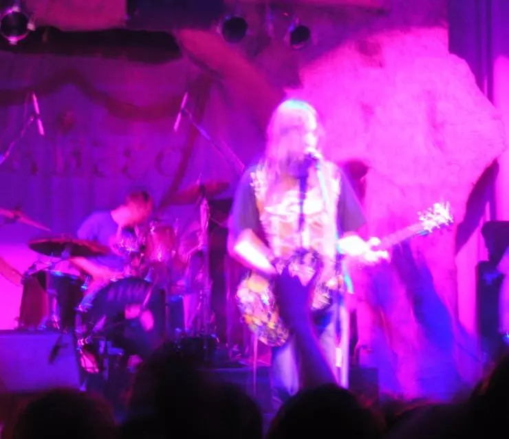 Сияние обрушится вниз 2017 скачать торрентом Сияние обрушится вниз 2017 скачать торрентом