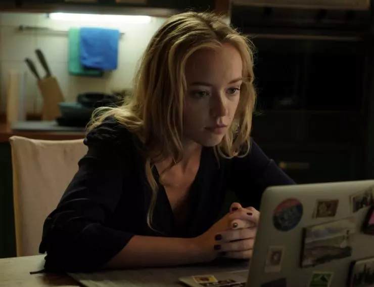 Русалка. Озеро мертвых 2018 скачать через торрент бесплатно Русалка. Озеро мертвых 2018 скачать через торрент бесплатно