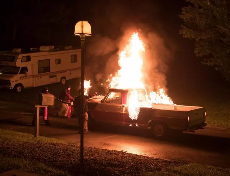 Незнакомцы: Жестокие игры 2018 скачать торрентом Незнакомцы: Жестокие игры 2018 скачать торрентом