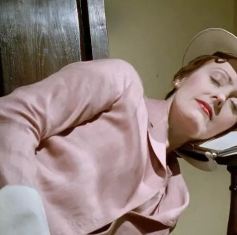 Пуаро 1989 скачать через торрент бесплатно Пуаро 1989 скачать через торрент бесплатно