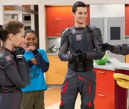 Подопытные 2012 скачать с торрента Подопытные 2012 скачать с торрента