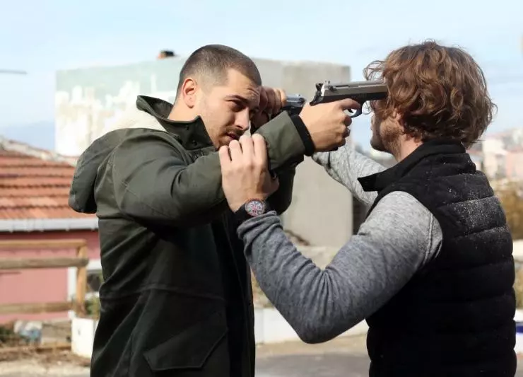 Внутри 2016 скачать с торрента Внутри 2016 скачать с торрента