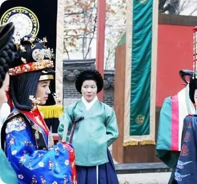 Дворец 2006 скачать через торрент бесплатно Дворец 2006 скачать через торрент бесплатно