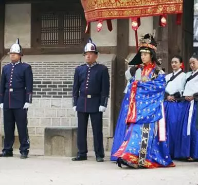 Дворец 2006 скачать с торрента Дворец 2006 скачать с торрента