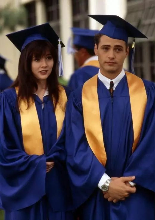 Беверли-Хиллз 90210 1990 скачать торрентом Беверли-Хиллз 90210 1990 скачать торрентом