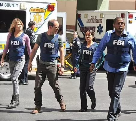 Мыслить как преступник: Поведение подозреваемого 2011 скачать торрентом Мыслить как преступник: Поведение подозреваемого 2011 скачать торрентом