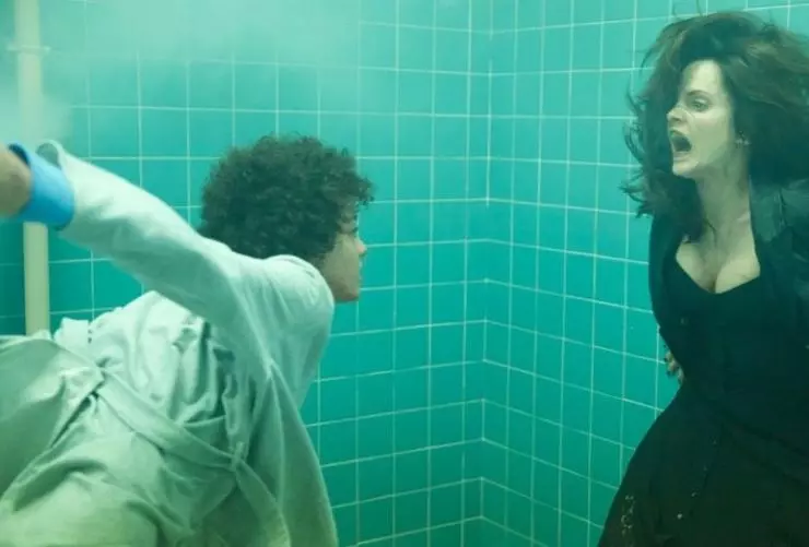 К югу от ада 2015 скачать торрентом К югу от ада 2015 скачать торрентом