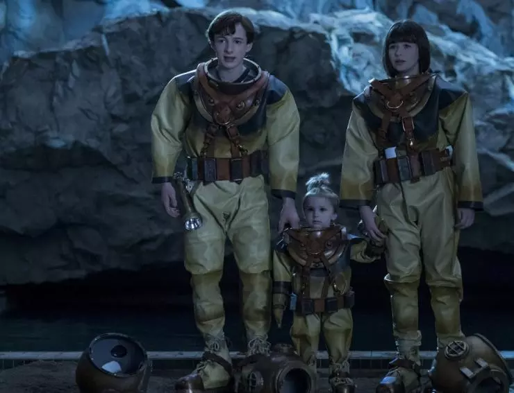 Лемони Сникет: 33 несчастья 2017 скачать через торрент бесплатно Лемони Сникет: 33 несчастья 2017 скачать через торрент бесплатно