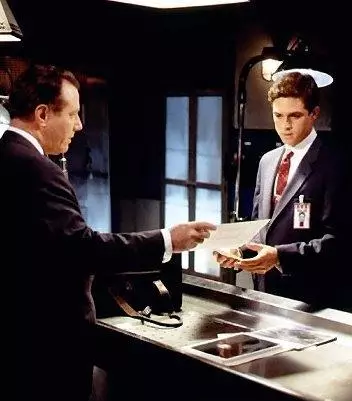 Темные небеса 1996 скачать торрентом Темные небеса 1996 скачать торрентом