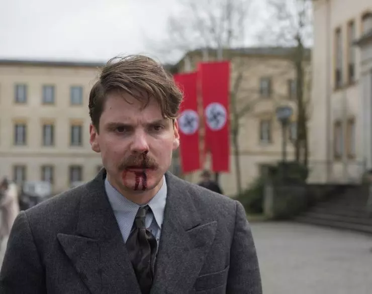 Одни в Берлине 2016 скачать с торрента Одни в Берлине 2016 скачать с торрента