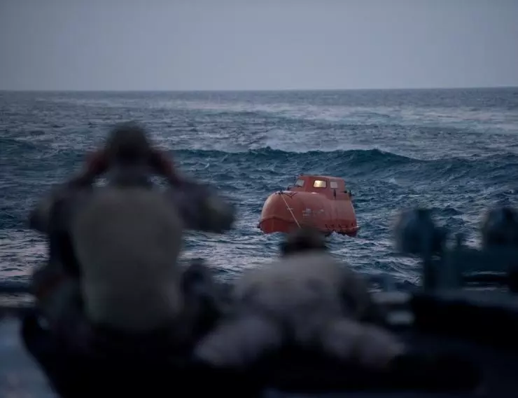 Капитан Филлипс 2013 скачать торрентом Капитан Филлипс 2013 скачать торрентом