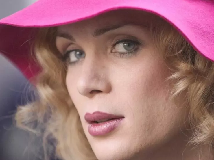 Завтрак на Плутоне 2005 скачать торрентом Завтрак на Плутоне 2005 скачать торрентом