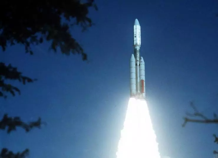 Машина времени Сэма Клемке 2015 скачать торрентом Машина времени Сэма Клемке 2015 скачать торрентом