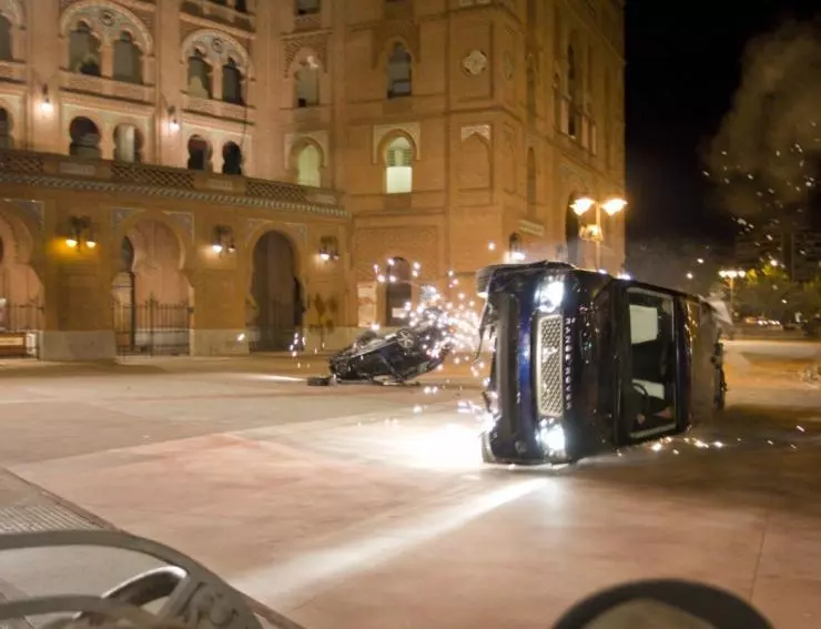 Средь бела дня 2011 скачать с торрента Средь бела дня 2011 скачать с торрента