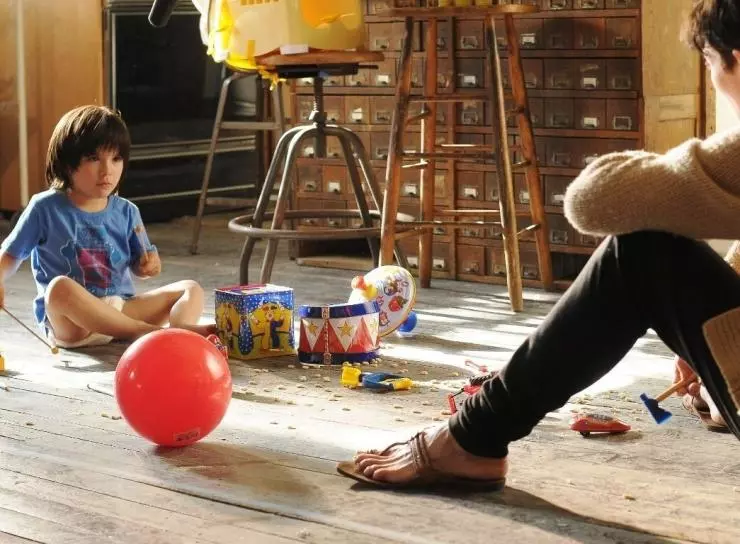 Что-то не так с Кевином 2010 скачать через торрент бесплатно Что-то не так с Кевином 2010 скачать через торрент бесплатно