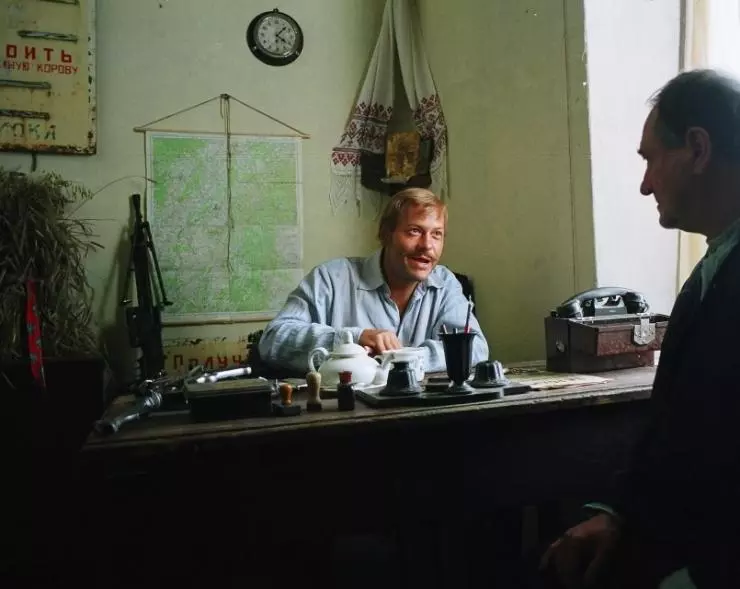 Свои 2004 скачать торрентом Свои 2004 скачать торрентом