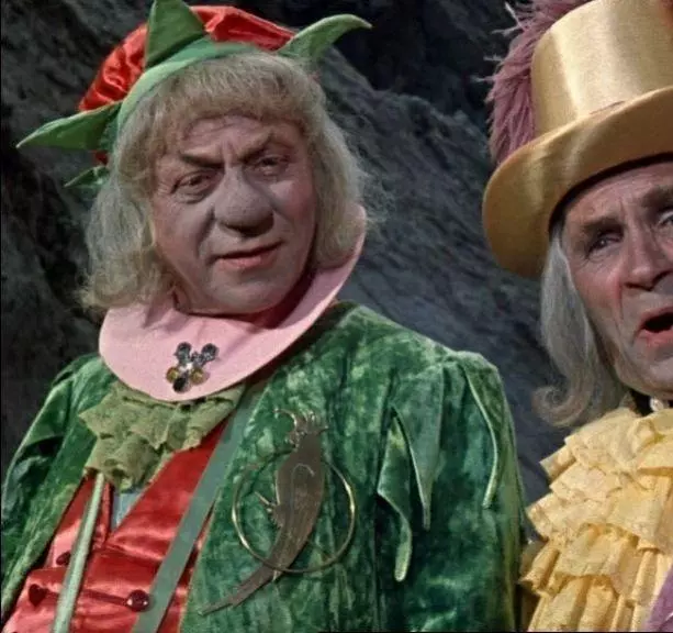 Королевство кривых зеркал 1963 скачать с торрента Королевство кривых зеркал 1963 скачать с торрента