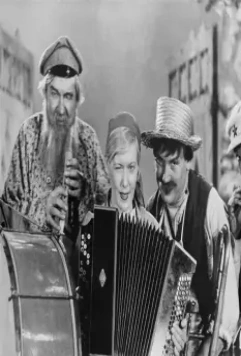 Волга-Волга 1938 скачать через торрент бесплатно Волга-Волга 1938 скачать через торрент бесплатно