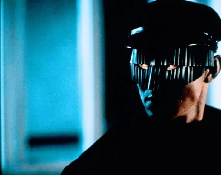 Черная маска 1996 скачать с торрента Черная маска 1996 скачать с торрента