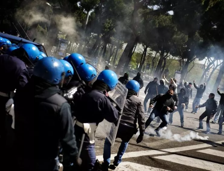 Все копы — ублюдки 2012 скачать через торрент бесплатно Все копы — ублюдки 2012 скачать через торрент бесплатно