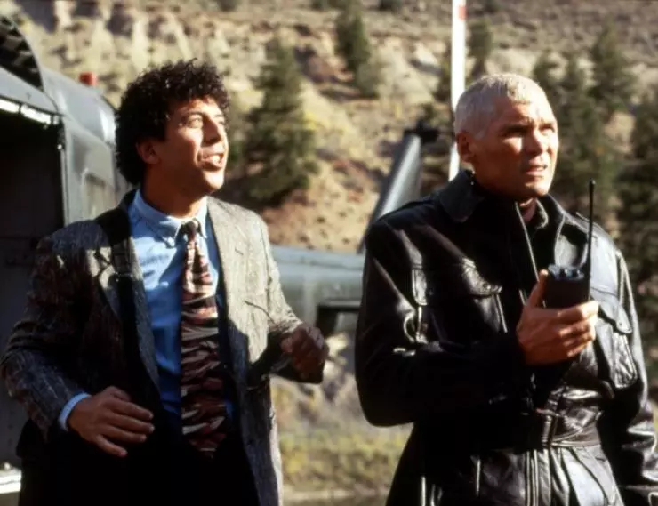 В осаде 2: Темная территория 1995 скачать через торрент бесплатно В осаде 2: Темная территория 1995 скачать через торрент бесплатно