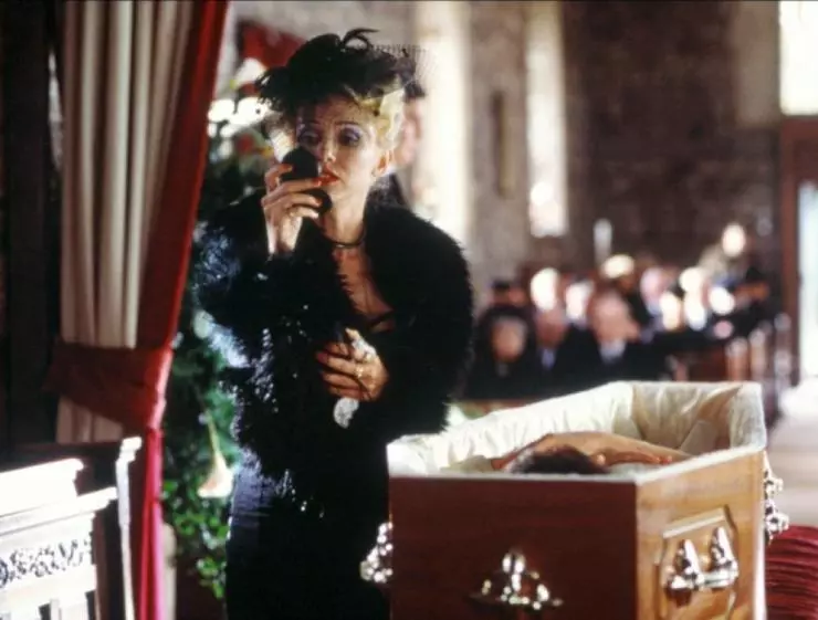 Четверо похорон и одна свадьба 2002 скачать через торрент бесплатно Четверо похорон и одна свадьба 2002 скачать через торрент бесплатно