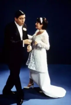 Четверо похорон и одна свадьба 2002 скачать торрентом Четверо похорон и одна свадьба 2002 скачать торрентом