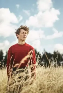 Угоняя лошадей 2019 скачать через торрент бесплатно Угоняя лошадей 2019 скачать через торрент бесплатно