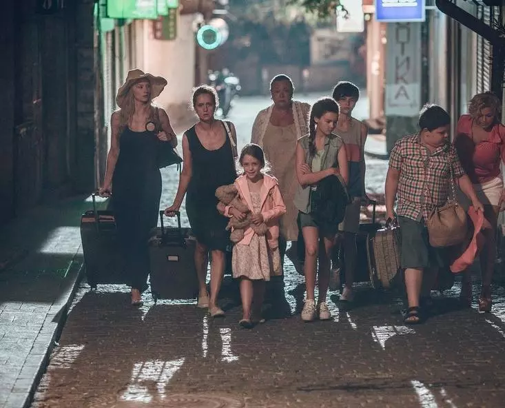 Сдается дом со всеми неудобствами 2016 скачать с торрента Сдается дом со всеми неудобствами 2016 скачать с торрента