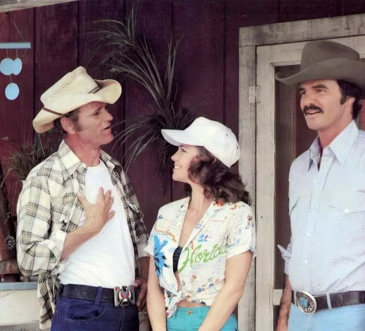 Смоки и Бандит 2 1980 скачать с торрента Смоки и Бандит 2 1980 скачать с торрента