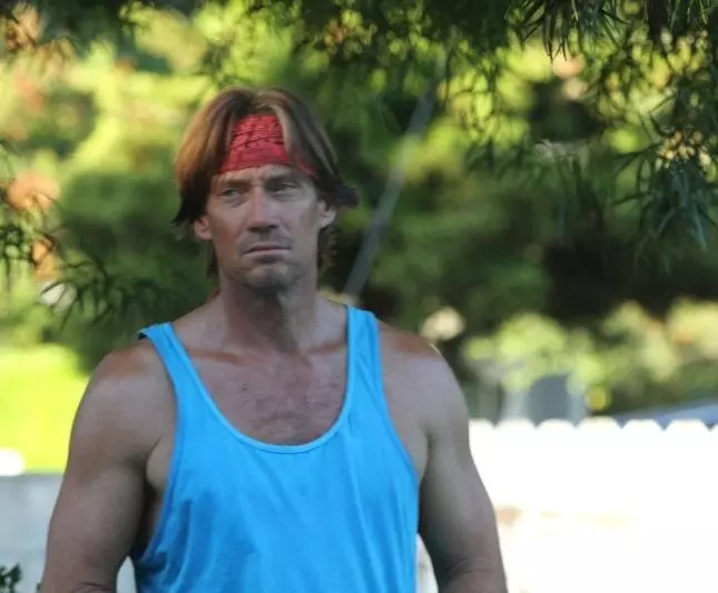 Пулбой: Спасайся кто может 2011 скачать с торрента Пулбой: Спасайся кто может 2011 скачать с торрента