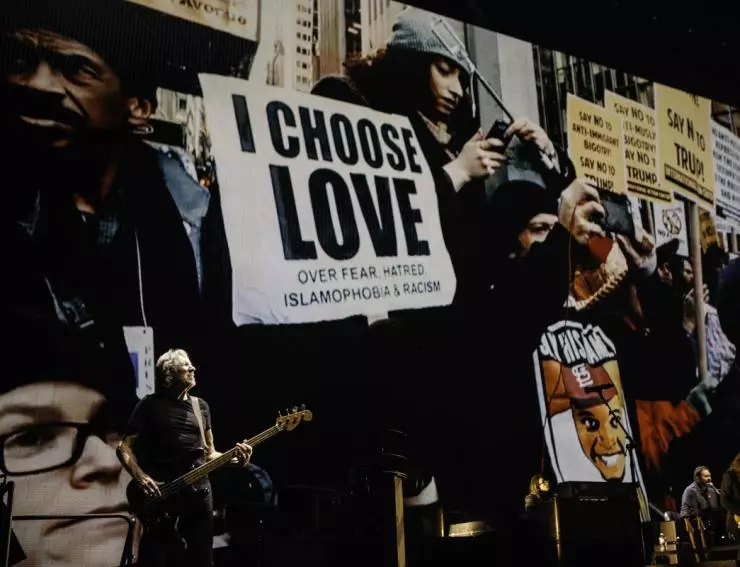 Roger Waters: Us + Them 2019 скачать с торрента Roger Waters: Us + Them 2019 скачать с торрента