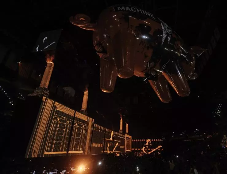 Roger Waters: Us + Them 2019 скачать торрентом Roger Waters: Us + Them 2019 скачать торрентом