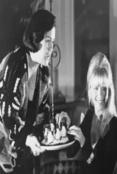 Слежка 2: Снова в засаде 1993 скачать с торрента Слежка 2: Снова в засаде 1993 скачать с торрента