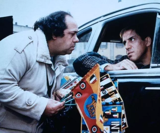 Он хуже меня 1985 скачать через торрент бесплатно Он хуже меня 1985 скачать через торрент бесплатно