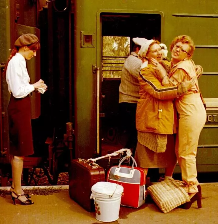 Родня 1981 скачать с торрента Родня 1981 скачать с торрента