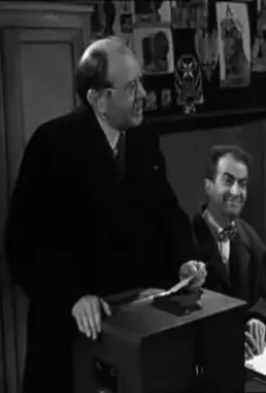 Папа, мама, служанка и я 1954 скачать с торрента Папа, мама, служанка и я 1954 скачать с торрента