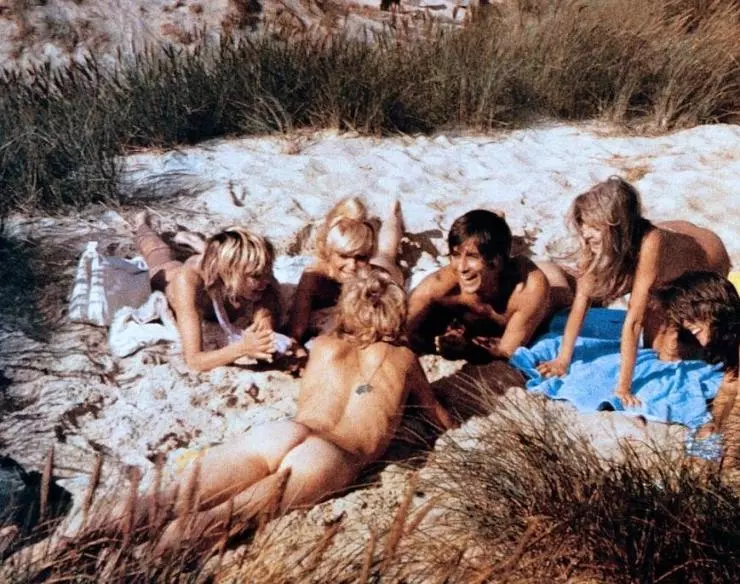 Любовь на горячем песке 1971 скачать торрентом Любовь на горячем песке 1971 скачать торрентом