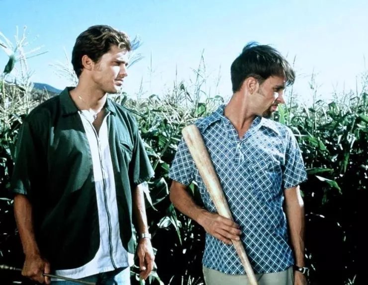 Дети кукурузы 5: Поля страха 1998 скачать торрентом Дети кукурузы 5: Поля страха 1998 скачать торрентом