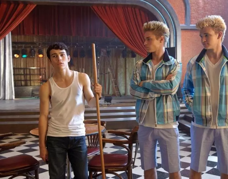 Лохмотья 2012 скачать с торрента Лохмотья 2012 скачать с торрента